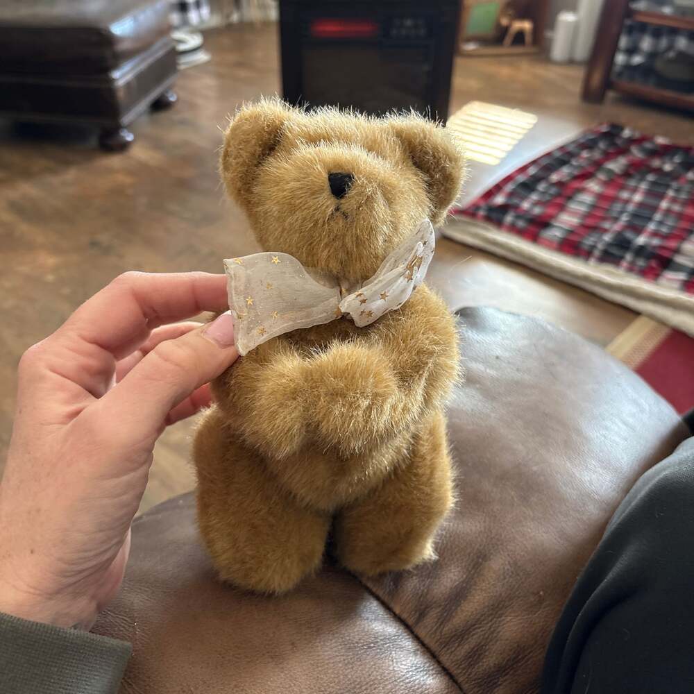 Boyds Bears Archive Collection Hope Kneeling Praying Bear Plush Style #903021